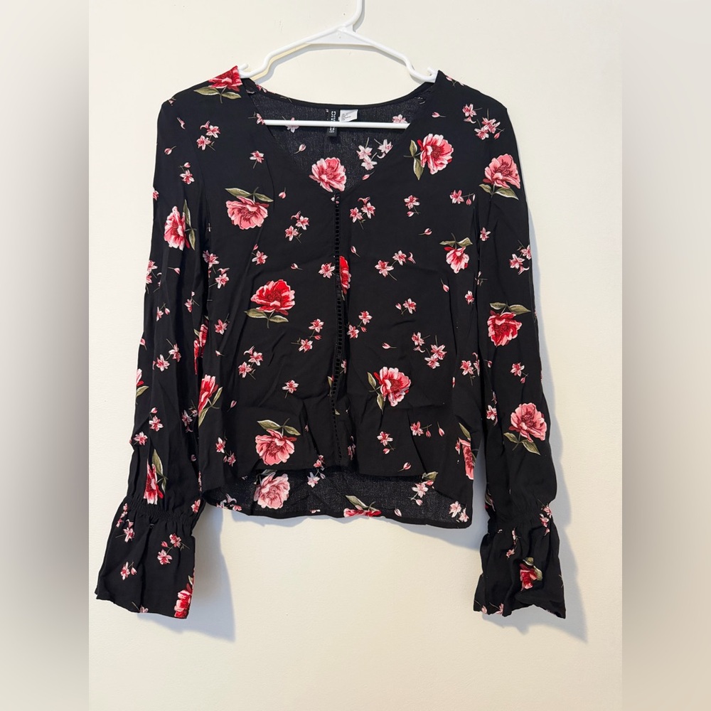 Divided by H&M Black Floral Button Front Blouse Size 0